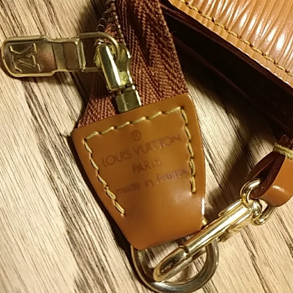 LOUIS VUITTON EVENING mini bag - Picture 7 of 7